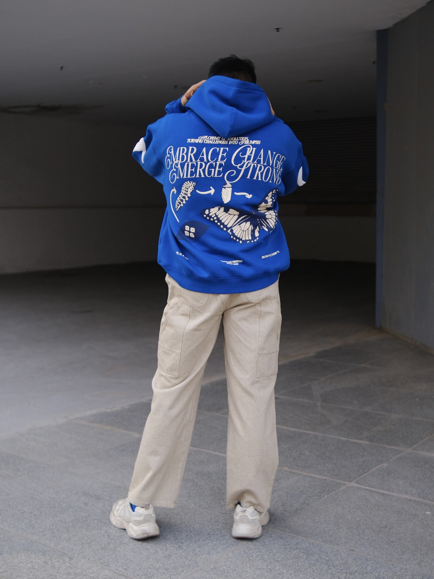 EMBRACE CHANGE HOODIE (drop.1)