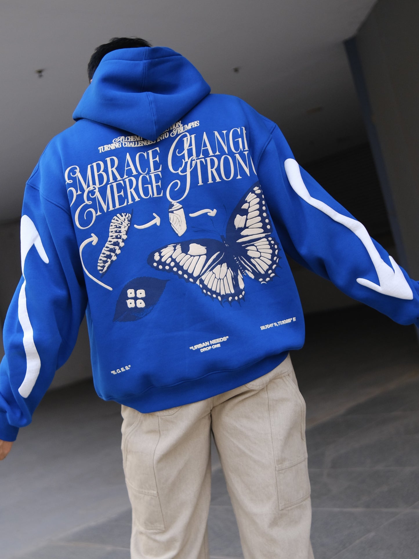 EMBRACE CHANGE HOODIE (drop.1)