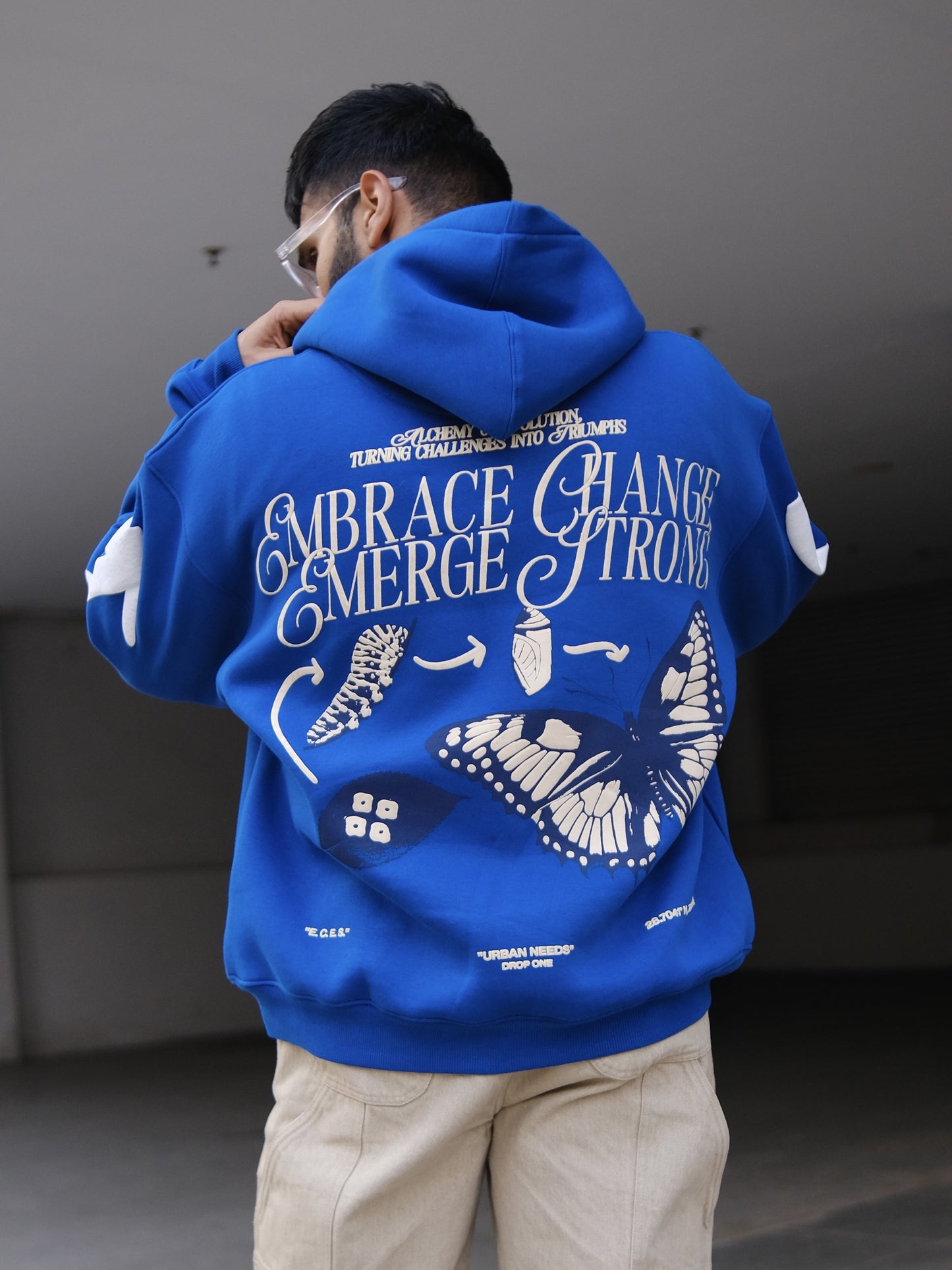 EMBRACE CHANGE HOODIE (drop.1)