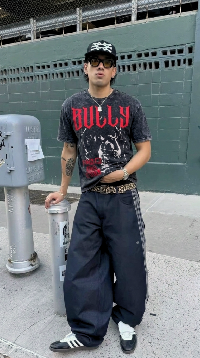 Bully Acid Wash Relaxed Fit Tee