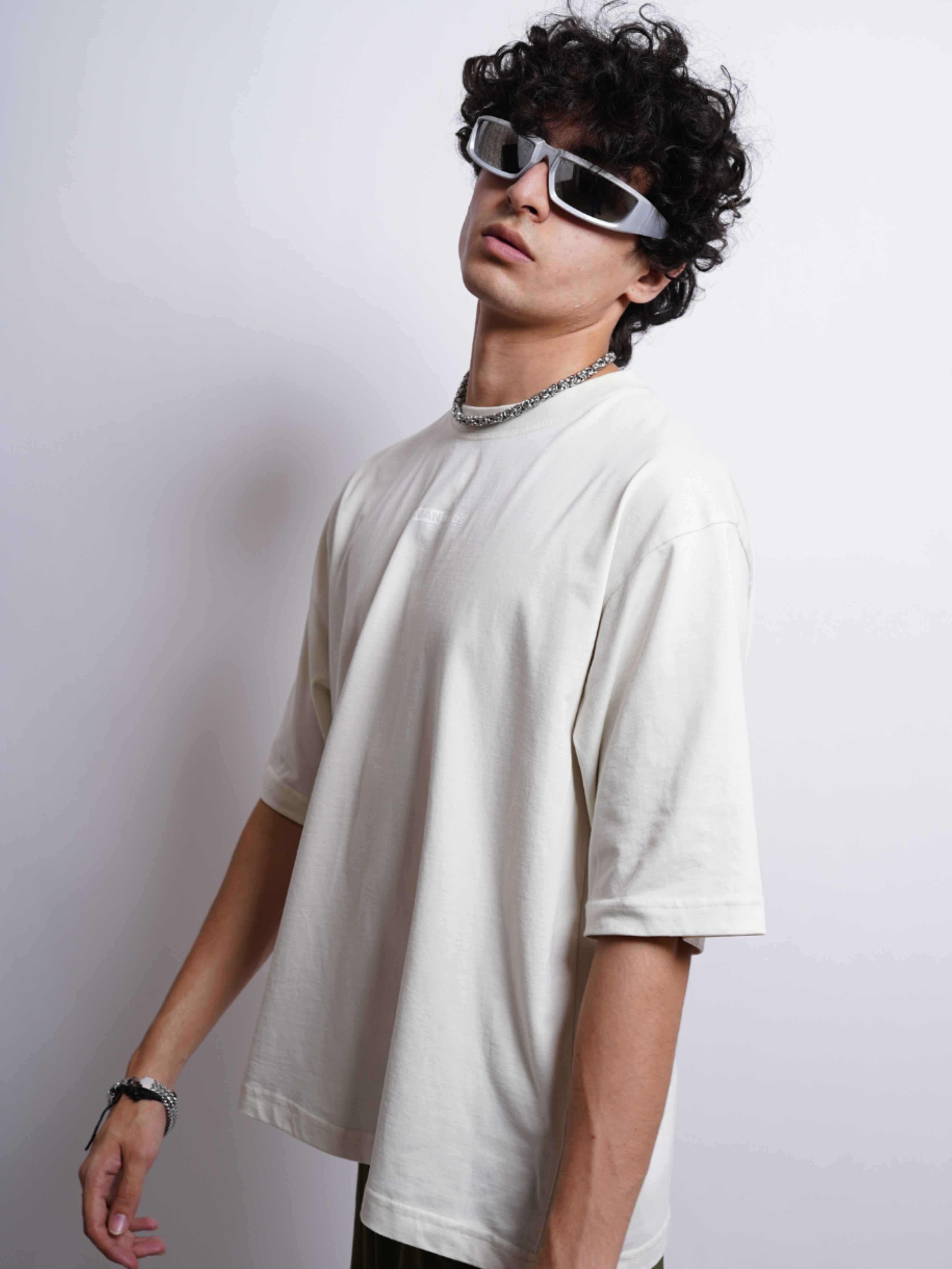 Everyday Oversized Tee - Off White â URBAN NEEDS