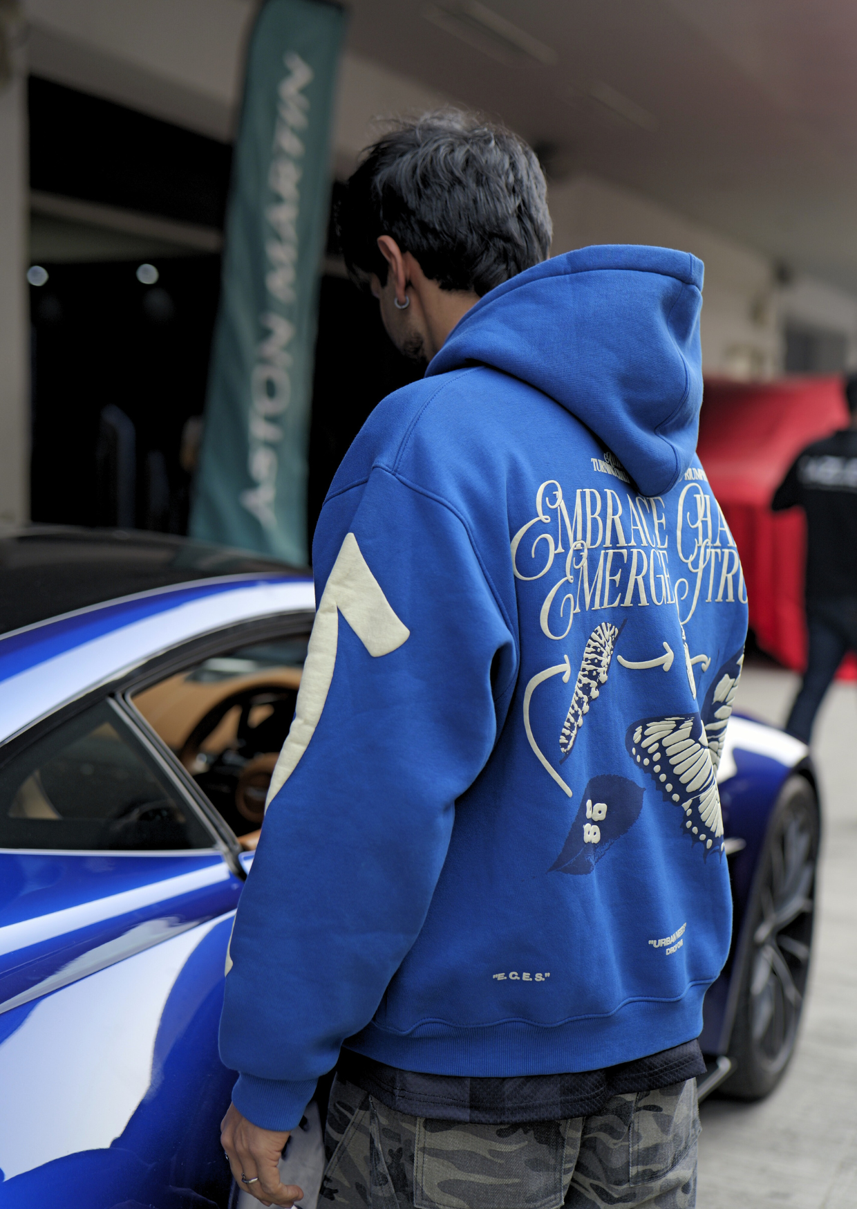 EMBRACE CHANGE HOODIE (drop.1)