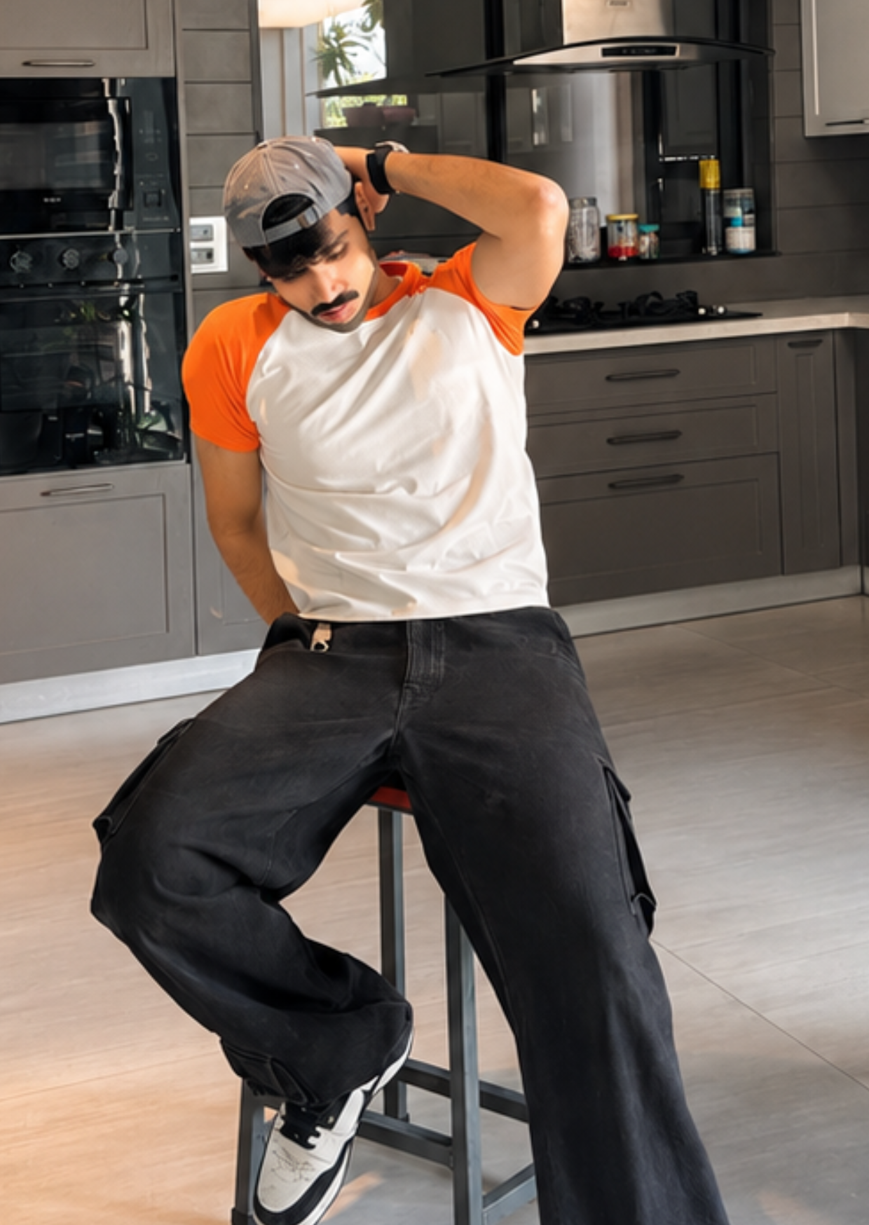 Reverse Raglan Slim Fit T-shirt - Orange